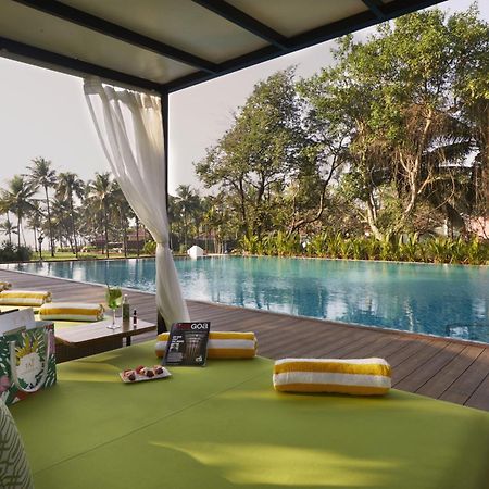 Taj Holiday Village Resort & Spa, Goa Candolim Exterior foto The pool at the Park, Hyderabad