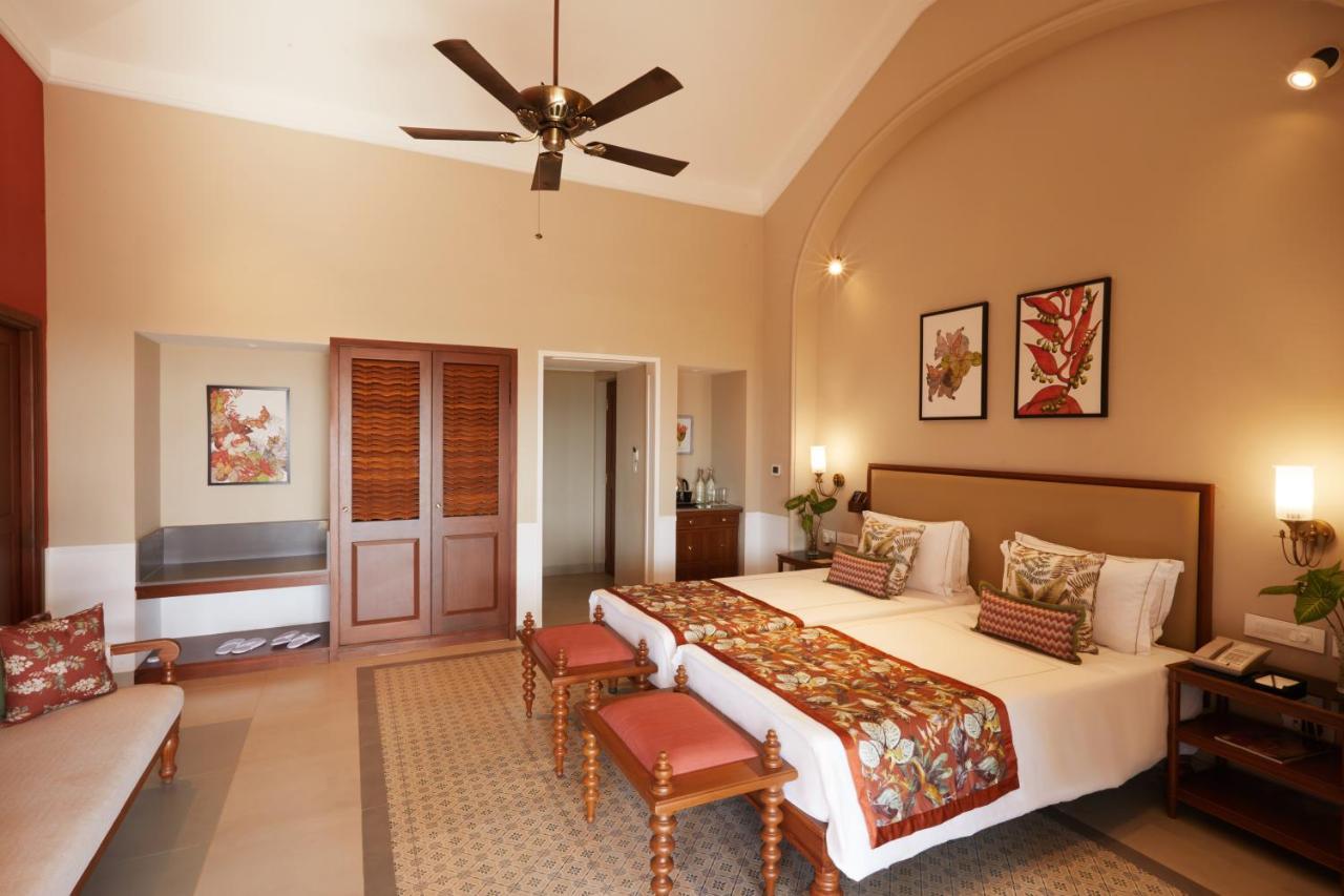 Taj Holiday Village Resort & Spa, Goa Candolim Exterior foto