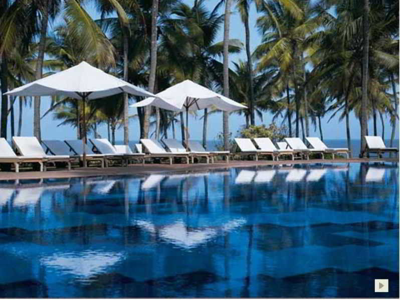 Taj Holiday Village Resort & Spa, Goa Candolim Exterior foto The pool at the Four Seasons Resort