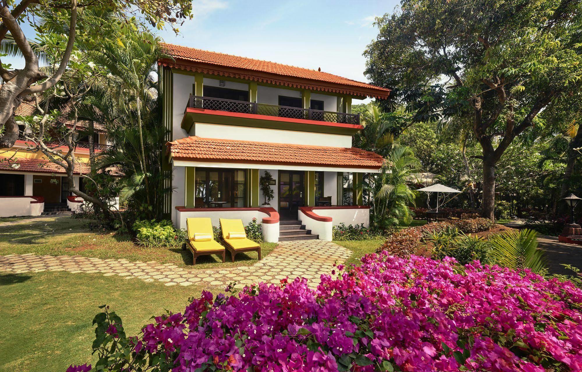 Taj Holiday Village Resort & Spa, Goa Candolim Exterior foto A villa at the resort