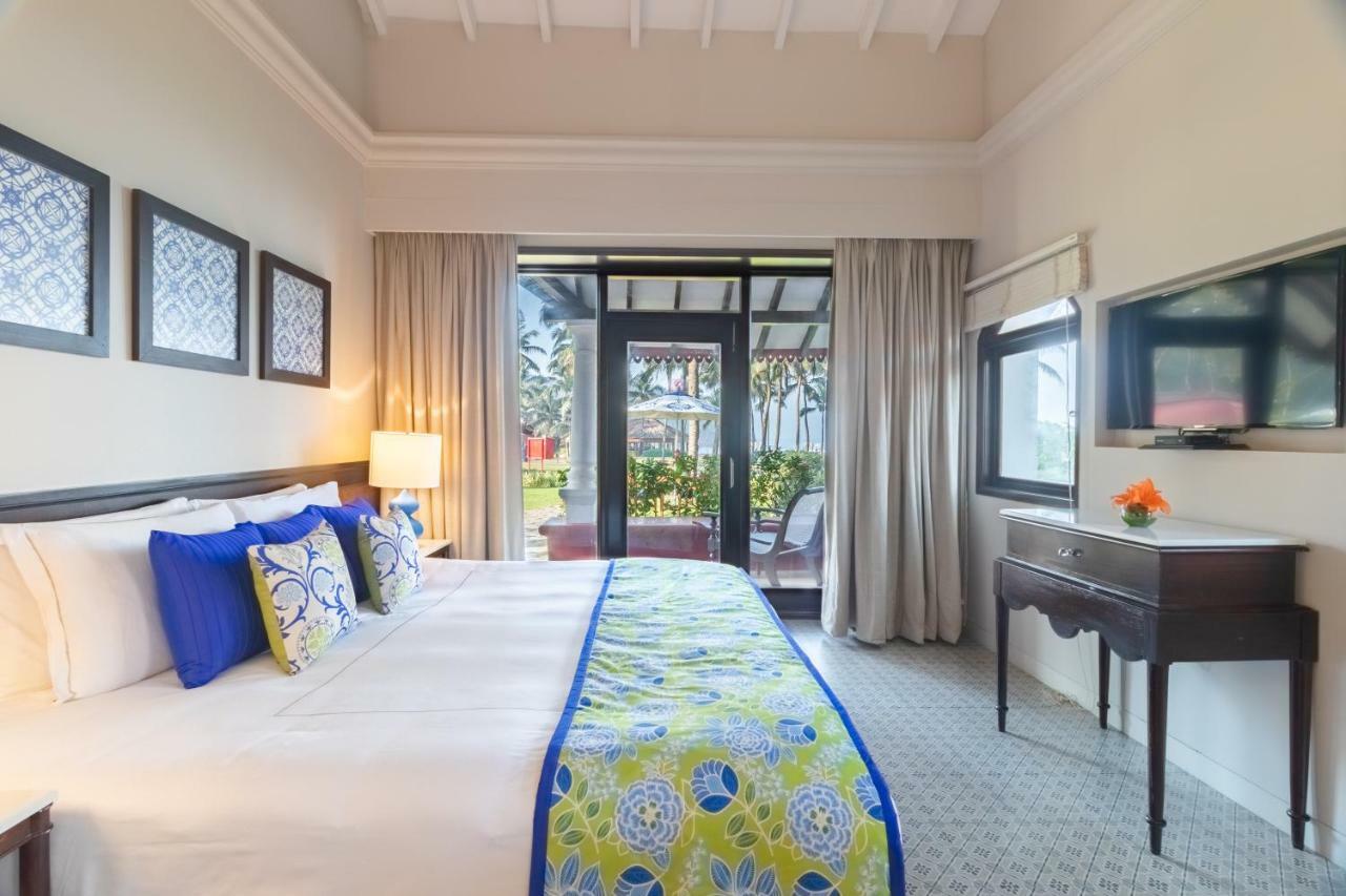 Taj Holiday Village Resort & Spa, Goa Candolim Exterior foto A room at the hotel